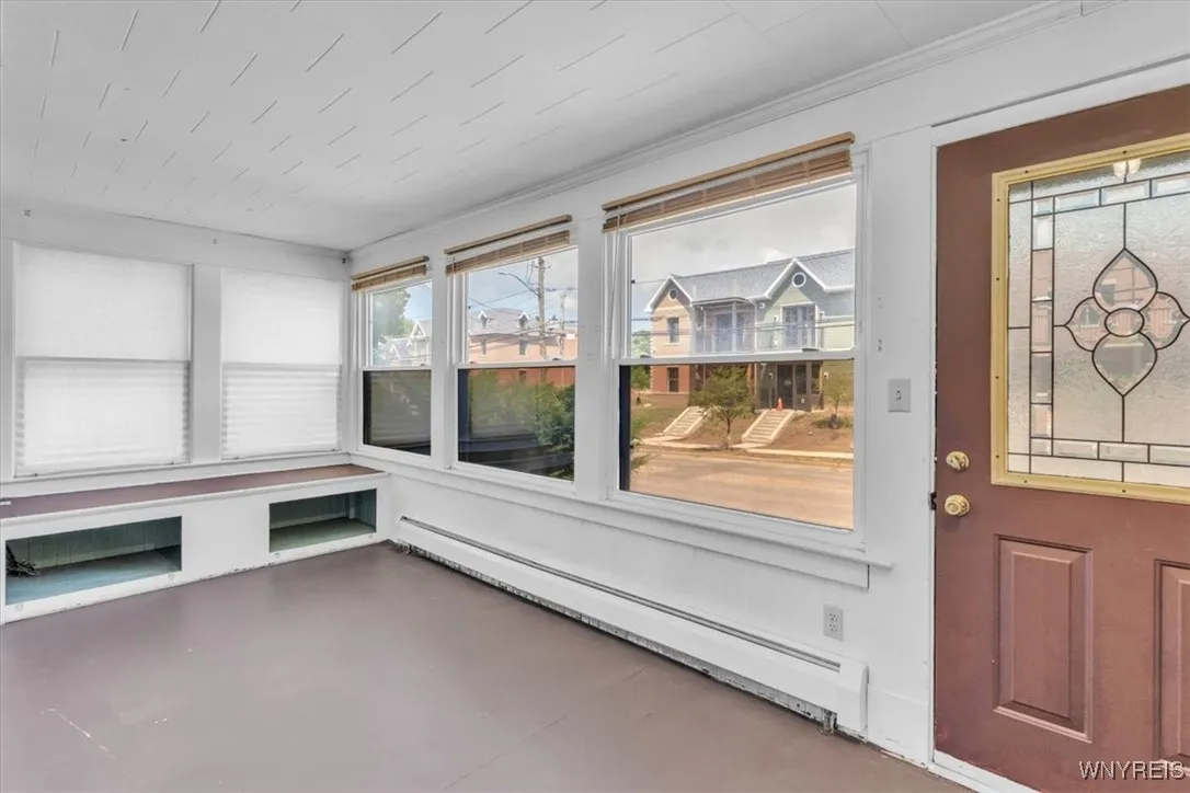 front sun room