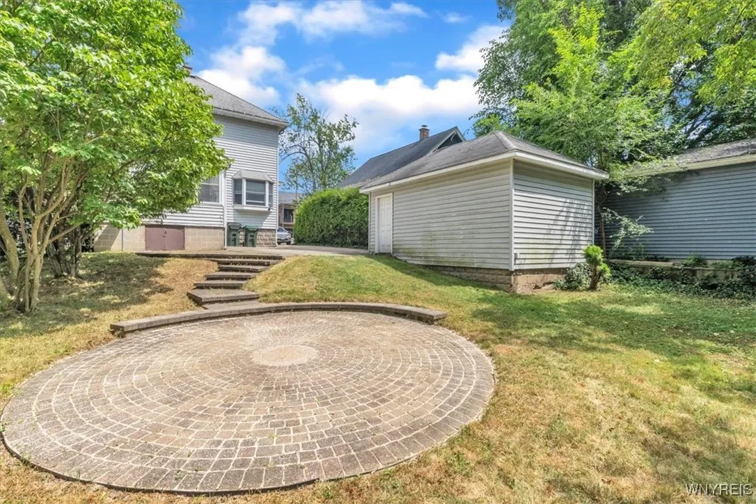 124 Evans Street, Amherst, New York 14221, Amherst, New York 14221, 4 Bedrooms Bedrooms, 9 Rooms Rooms,2 BathroomsBathrooms,Residential,For Sale,124 Evans Street, Amherst, New York 14221,B1626096