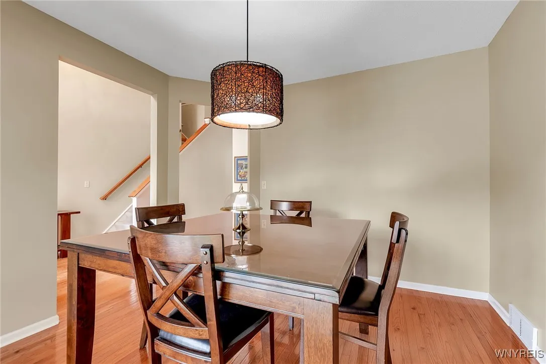 148 Haverford Lane, Amherst, New York 14221, Amherst, New York 14221, 3 Bedrooms Bedrooms, 7 Rooms Rooms,2 BathroomsBathrooms,Residential,Closed,148 Haverford Lane, Amherst, New York 14221,0,B1626064