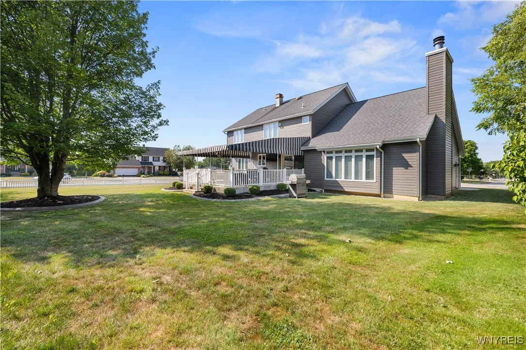 5629 Coachmans Lane, Hamburg, New York 14075, Hamburg, New York 14075, 4 Bedrooms Bedrooms, 10 Rooms Rooms,2 BathroomsBathrooms,Residential,For Sale,5629 Coachmans Lane, Hamburg, New York 14075,B1624903