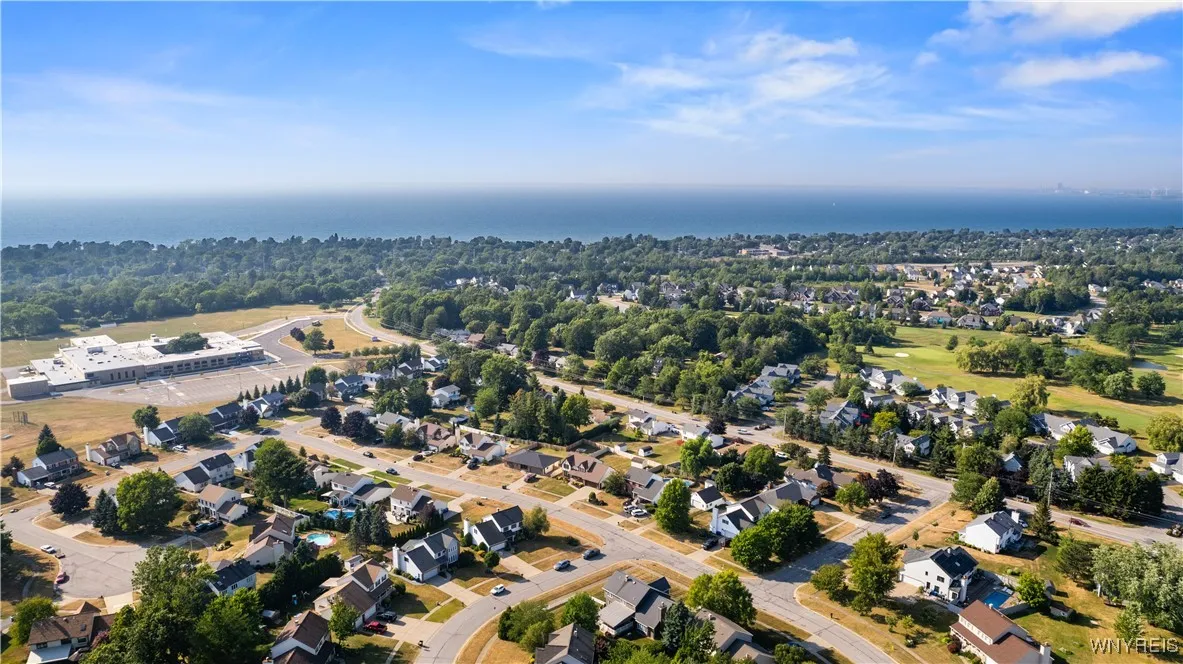 5629 Coachmans Lane, Hamburg, New York 14075, Hamburg, New York 14075, 4 Bedrooms Bedrooms, 10 Rooms Rooms,2 BathroomsBathrooms,Residential,For Sale,5629 Coachmans Lane, Hamburg, New York 14075,B1624903