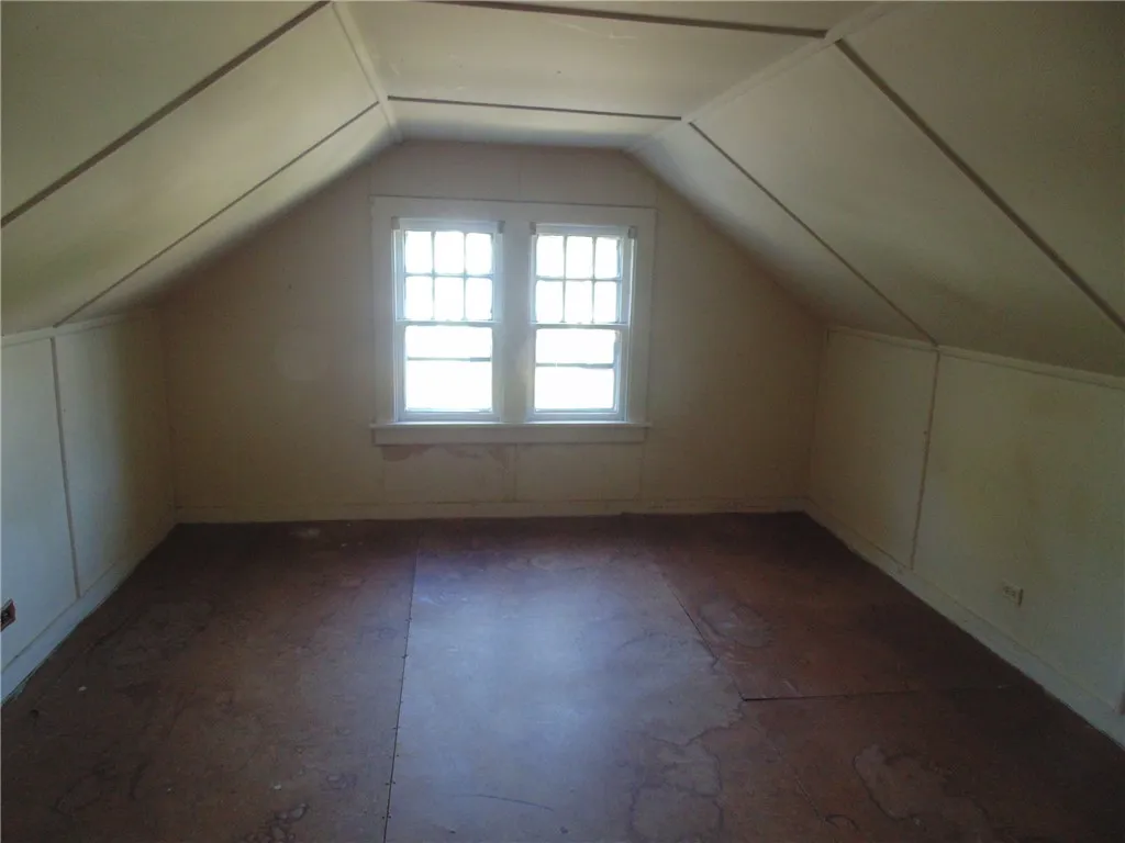 68 Glenora Drive, Greece, New York 14615, Greece, New York 14615, 3 Bedrooms Bedrooms, 6 Rooms Rooms,1 BathroomBathrooms,Residential,For Sale,68 Glenora Drive, Greece, New York 14615,0,R1626144