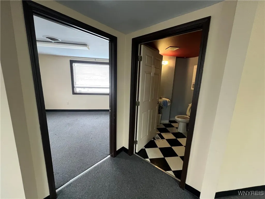 5629 Main Street, Amherst, New York 14221, Amherst, New York 14221, ,Commercial Lease,For Rent,5629 Main Street, Amherst, New York 14221,B1626173