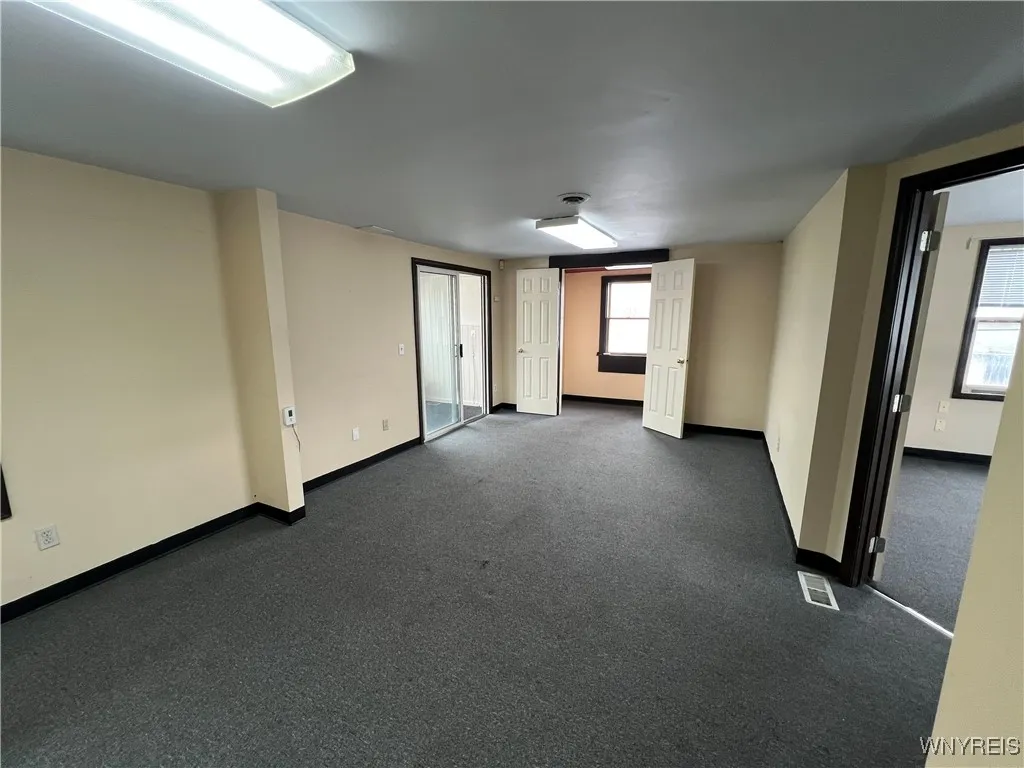 5629 Main Street, Amherst, New York 14221, Amherst, New York 14221, ,Commercial Lease,For Rent,5629 Main Street, Amherst, New York 14221,B1626173