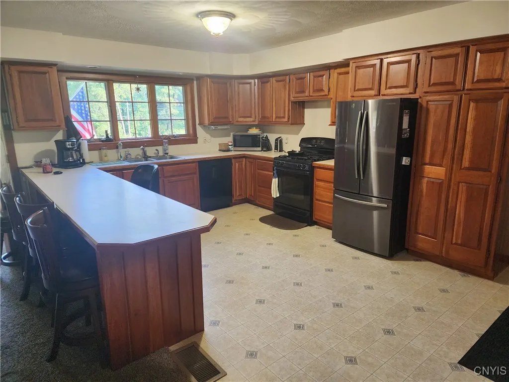 7738 Number Four Road, New Bremen, New York 13367, New Bremen, New York 13367, 2 Bedrooms Bedrooms, 5 Rooms Rooms,2 BathroomsBathrooms,Residential,Closed,7738 Number Four Road, New Bremen, New York 13367,0,S1625974