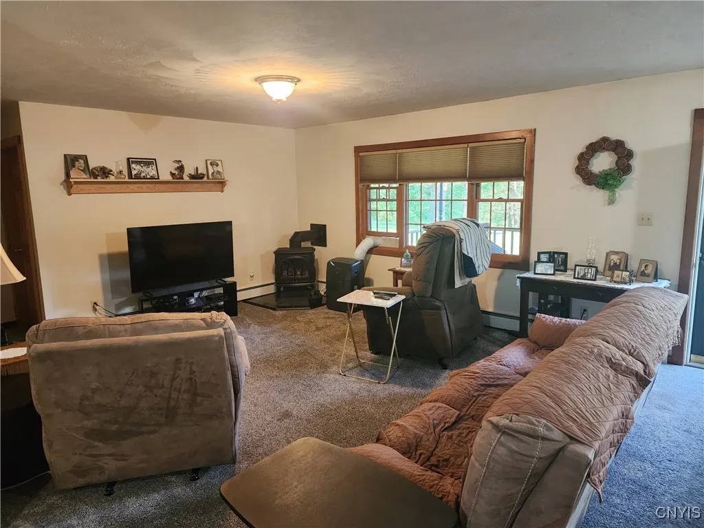 7738 Number Four Road, New Bremen, New York 13367, New Bremen, New York 13367, 2 Bedrooms Bedrooms, 5 Rooms Rooms,2 BathroomsBathrooms,Residential,Closed,7738 Number Four Road, New Bremen, New York 13367,0,S1625974