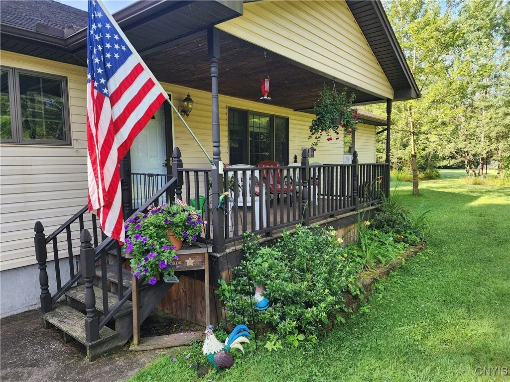 7738 Number Four Road, New Bremen, New York 13367, New Bremen, New York 13367, 2 Bedrooms Bedrooms, 5 Rooms Rooms,2 BathroomsBathrooms,Residential,Closed,7738 Number Four Road, New Bremen, New York 13367,0,S1625974