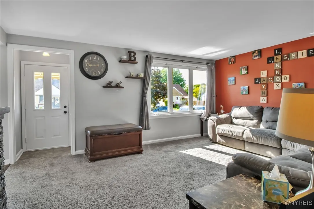 57 Donald Drive, Cheektowaga, New York 14225, Cheektowaga, New York 14225, 3 Bedrooms Bedrooms, 7 Rooms Rooms,1 BathroomBathrooms,Residential,Closed,57 Donald Drive, Cheektowaga, New York 14225,0,B1626165