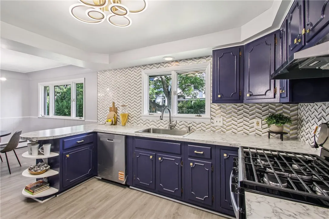 260 Candlewood Road, Irondequoit, New York 14609, Irondequoit, New York 14609, 3 Bedrooms Bedrooms, 5 Rooms Rooms,2 BathroomsBathrooms,Residential,Closed,260 Candlewood Road, Irondequoit, New York 14609,0,R1624211