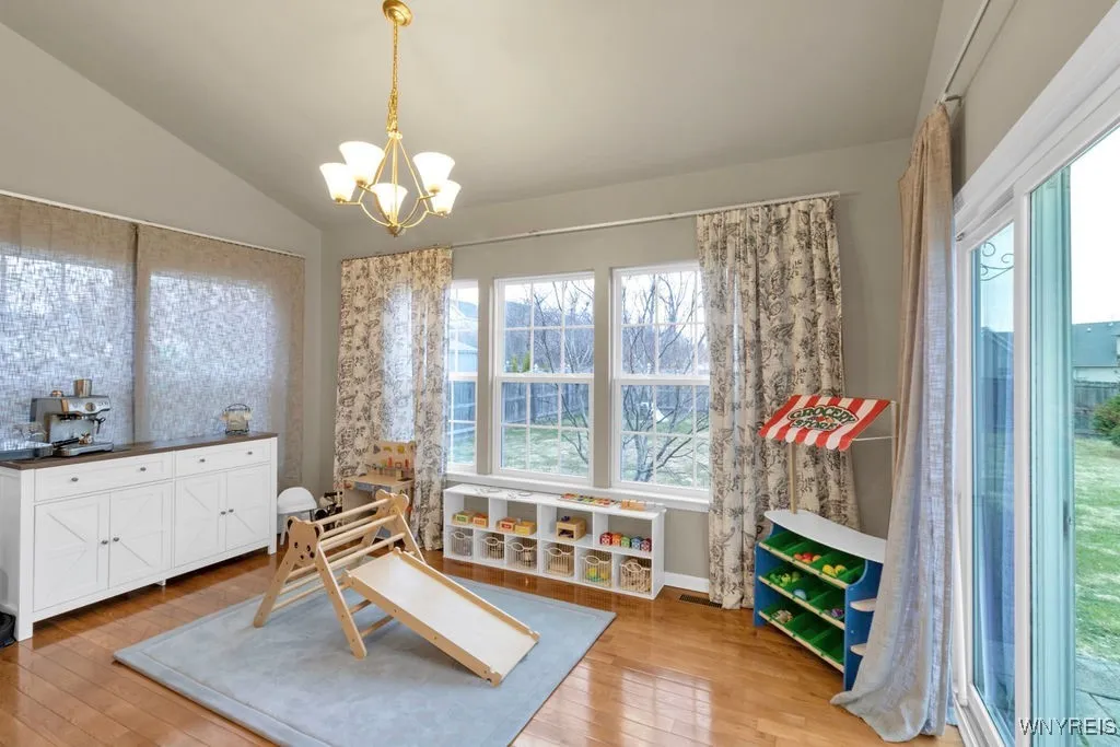 111 Camelot Drive, West Seneca, New York 14224, West Seneca, New York 14224, 5 Bedrooms Bedrooms, 11 Rooms Rooms,3 BathroomsBathrooms,Residential,For Sale,111 Camelot Drive, West Seneca, New York 14224,B1625725