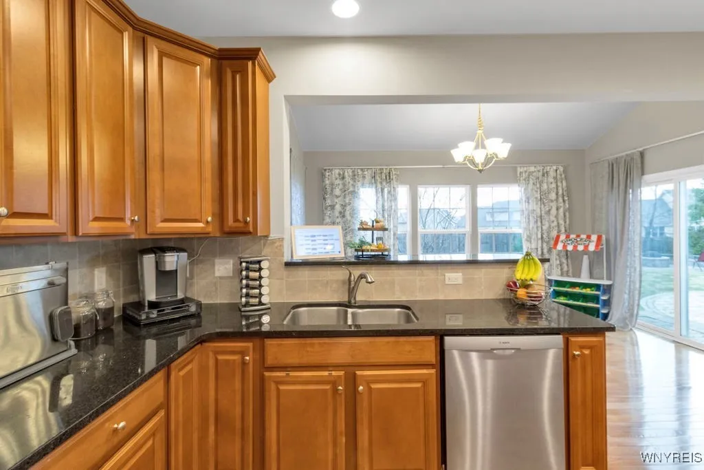 111 Camelot Drive, West Seneca, New York 14224, West Seneca, New York 14224, 5 Bedrooms Bedrooms, 11 Rooms Rooms,3 BathroomsBathrooms,Residential,For Sale,111 Camelot Drive, West Seneca, New York 14224,B1625725