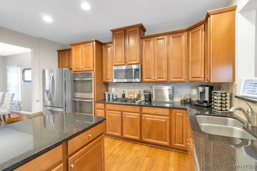 111 Camelot Drive, West Seneca, New York 14224, West Seneca, New York 14224, 5 Bedrooms Bedrooms, 11 Rooms Rooms,3 BathroomsBathrooms,Residential,For Sale,111 Camelot Drive, West Seneca, New York 14224,B1625725