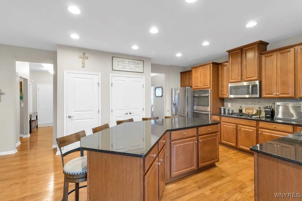 111 Camelot Drive, West Seneca, New York 14224, West Seneca, New York 14224, 5 Bedrooms Bedrooms, 11 Rooms Rooms,3 BathroomsBathrooms,Residential,For Sale,111 Camelot Drive, West Seneca, New York 14224,B1625725