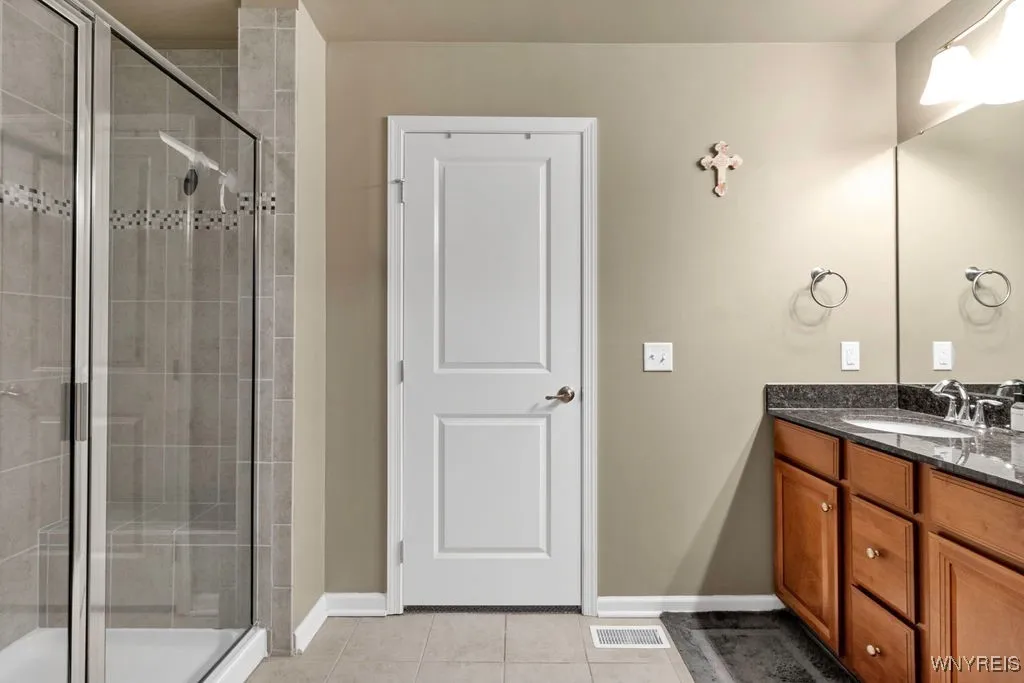 111 Camelot Drive, West Seneca, New York 14224, West Seneca, New York 14224, 5 Bedrooms Bedrooms, 11 Rooms Rooms,3 BathroomsBathrooms,Residential,For Sale,111 Camelot Drive, West Seneca, New York 14224,B1625725