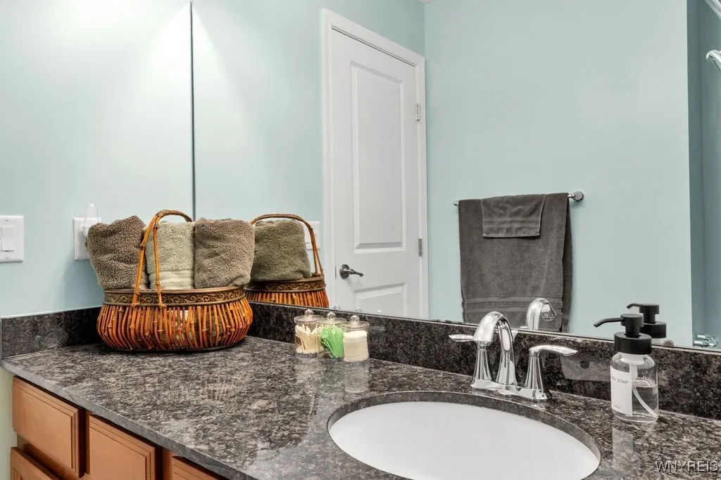 111 Camelot Drive, West Seneca, New York 14224, West Seneca, New York 14224, 5 Bedrooms Bedrooms, 11 Rooms Rooms,3 BathroomsBathrooms,Residential,For Sale,111 Camelot Drive, West Seneca, New York 14224,B1625725