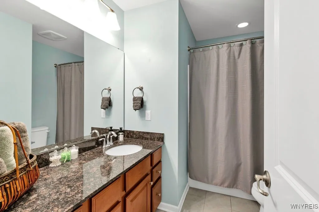 111 Camelot Drive, West Seneca, New York 14224, West Seneca, New York 14224, 5 Bedrooms Bedrooms, 11 Rooms Rooms,3 BathroomsBathrooms,Residential,For Sale,111 Camelot Drive, West Seneca, New York 14224,B1625725