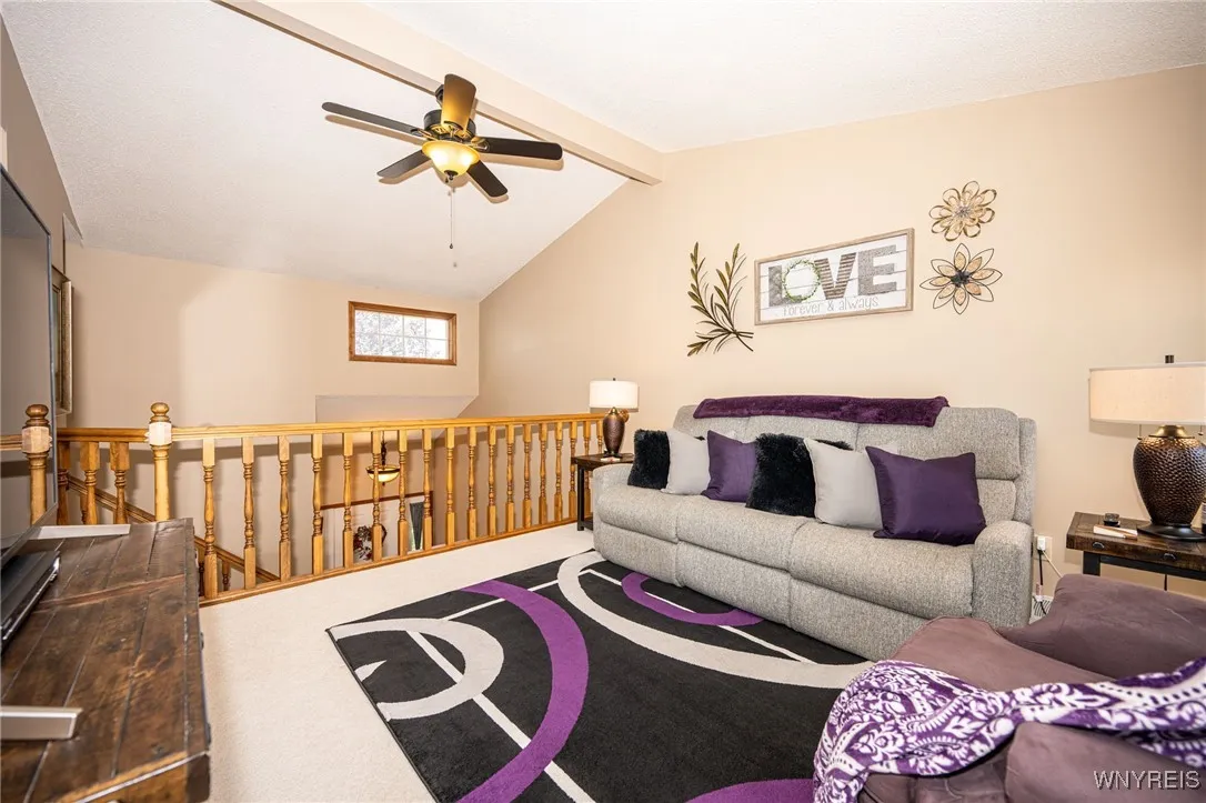 23 Hillcrest, West Seneca, New York 14224, West Seneca, New York 14224, 2 Bedrooms Bedrooms, 6 Rooms Rooms,1 BathroomBathrooms,Residential,Closed,23 Hillcrest, West Seneca, New York 14224,0,B1625485
