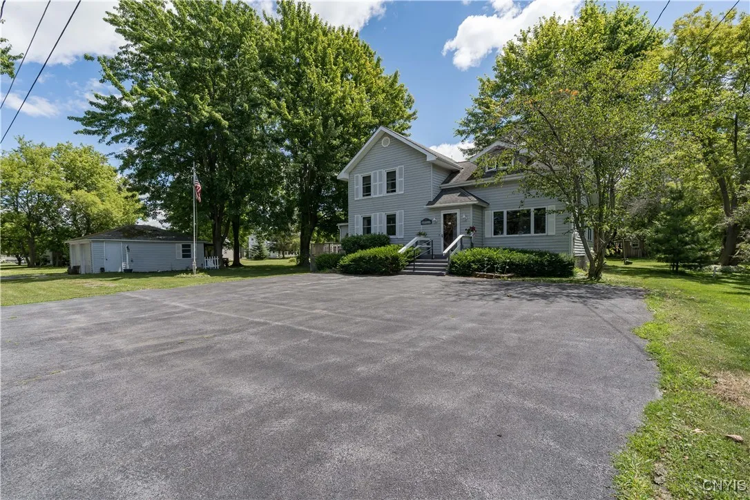 1042 East Joseph Street, Cape Vincent, New York 13, Cape Vincent, New York 13618, 2 Bedrooms Bedrooms, 7 Rooms Rooms,2 BathroomsBathrooms,Residential,Closed,1042 East Joseph Street, Cape Vincent, New York 13,0,S1624112