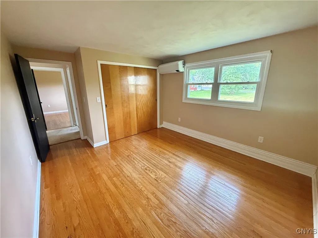 8810 Seneca Avenue, Cicero, New York 13039, Cicero, New York 13039, 3 Bedrooms Bedrooms, 10 Rooms Rooms,2 BathroomsBathrooms,Residential Lease,For Rent,8810 Seneca Avenue, Cicero, New York 13039,S1626238