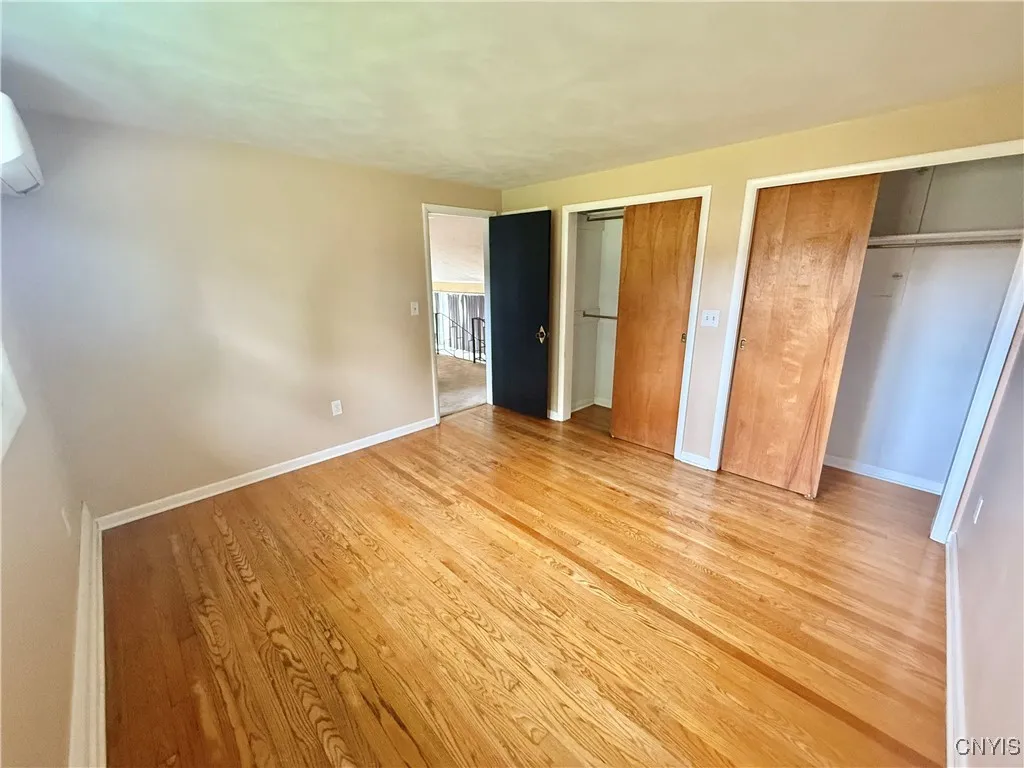 8810 Seneca Avenue, Cicero, New York 13039, Cicero, New York 13039, 3 Bedrooms Bedrooms, 10 Rooms Rooms,2 BathroomsBathrooms,Residential Lease,For Rent,8810 Seneca Avenue, Cicero, New York 13039,S1626238