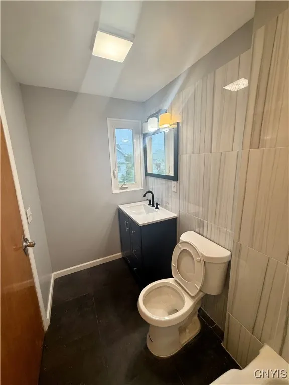 8810 Seneca Avenue, Cicero, New York 13039, Cicero, New York 13039, 3 Bedrooms Bedrooms, 10 Rooms Rooms,2 BathroomsBathrooms,Residential Lease,For Rent,8810 Seneca Avenue, Cicero, New York 13039,S1626238