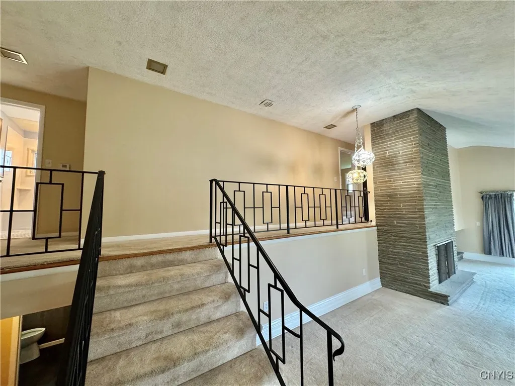 8810 Seneca Avenue, Cicero, New York 13039, Cicero, New York 13039, 3 Bedrooms Bedrooms, 10 Rooms Rooms,2 BathroomsBathrooms,Residential Lease,For Rent,8810 Seneca Avenue, Cicero, New York 13039,S1626238