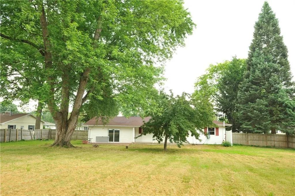 15 Greenvalley Drive, Big Flats, New York 14814, Big Flats, New York 14814, 4 Bedrooms Bedrooms, 9 Rooms Rooms,2 BathroomsBathrooms,Residential Lease,For Rent,15 Greenvalley Drive, Big Flats, New York 14814,R1626225