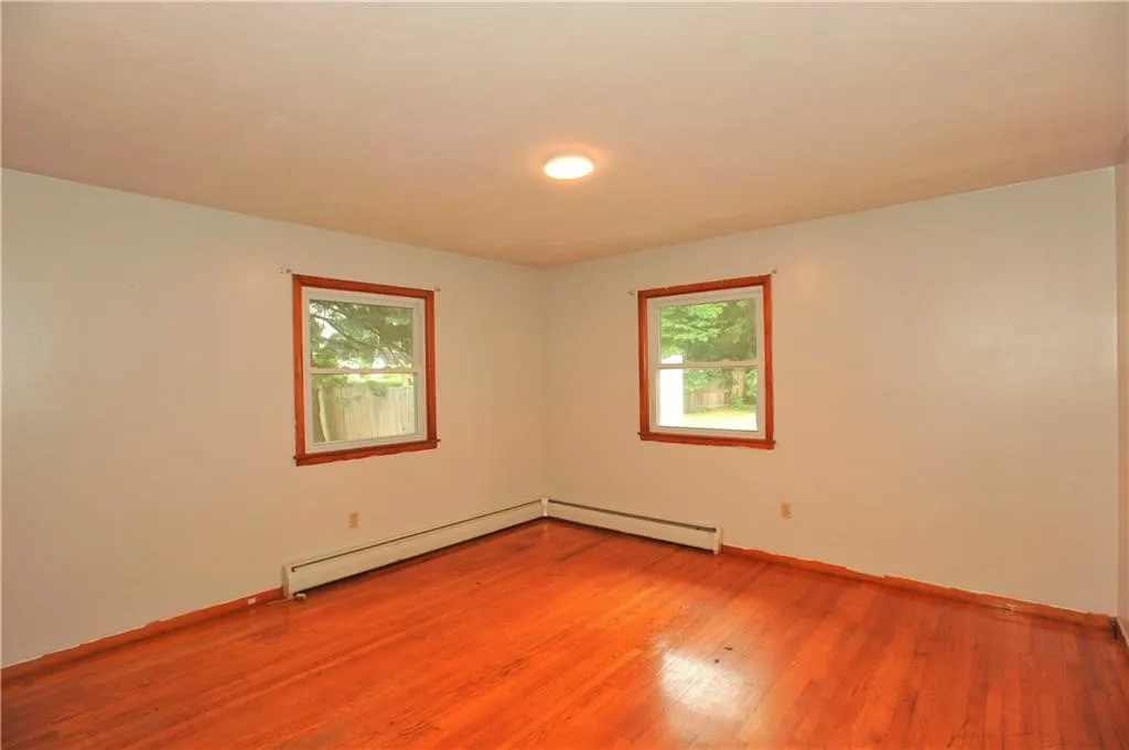 15 Greenvalley Drive, Big Flats, New York 14814, Big Flats, New York 14814, 4 Bedrooms Bedrooms, 9 Rooms Rooms,2 BathroomsBathrooms,Residential Lease,For Rent,15 Greenvalley Drive, Big Flats, New York 14814,R1626225