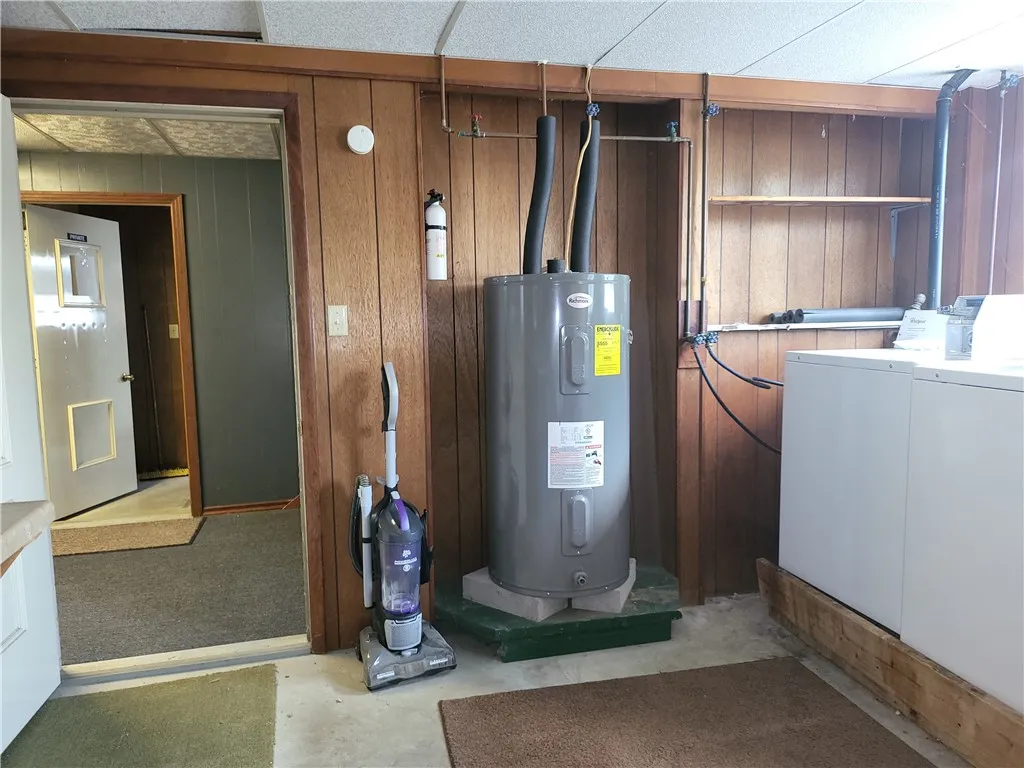 10 Cooper Street, Barton, New York 14892, Barton, New York 14892, ,Commercial Sale,Closed,10 Cooper Street, Barton, New York 14892,0,R1625838