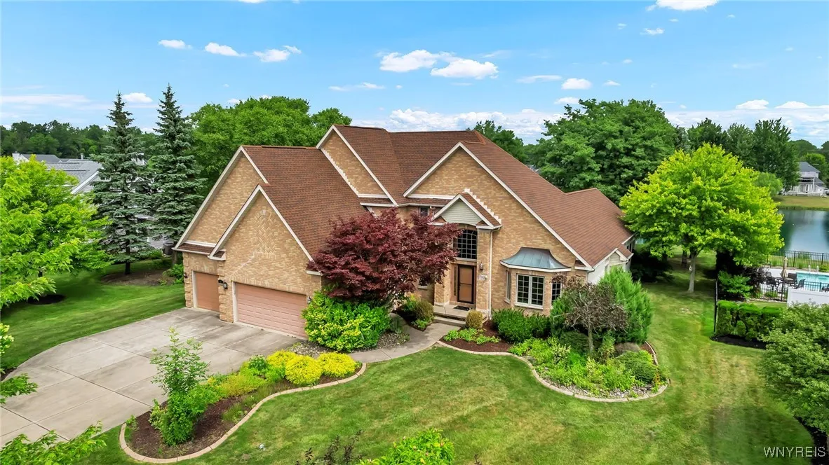 7149 Pendale Circle, Pendleton, New York 14120, Pendleton, New York 14120, 3 Bedrooms Bedrooms, 8 Rooms Rooms,2 BathroomsBathrooms,Residential,Closed,7149 Pendale Circle, Pendleton, New York 14120,0,B1624279