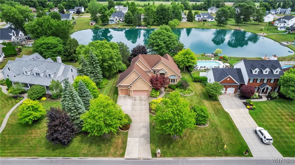 7149 Pendale Circle, Pendleton, New York 14120, Pendleton, New York 14120, 3 Bedrooms Bedrooms, 8 Rooms Rooms,2 BathroomsBathrooms,Residential,Closed,7149 Pendale Circle, Pendleton, New York 14120,0,B1624279