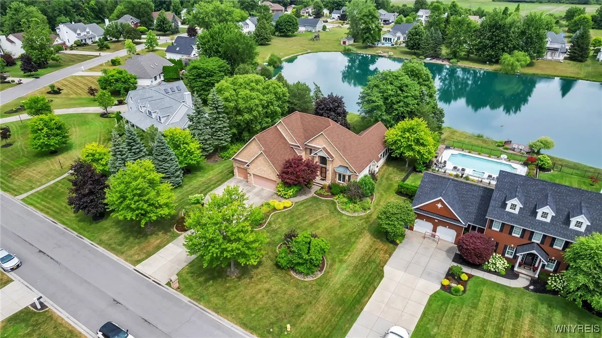 7149 Pendale Circle, Pendleton, New York 14120, Pendleton, New York 14120, 3 Bedrooms Bedrooms, 8 Rooms Rooms,2 BathroomsBathrooms,Residential,Closed,7149 Pendale Circle, Pendleton, New York 14120,0,B1624279