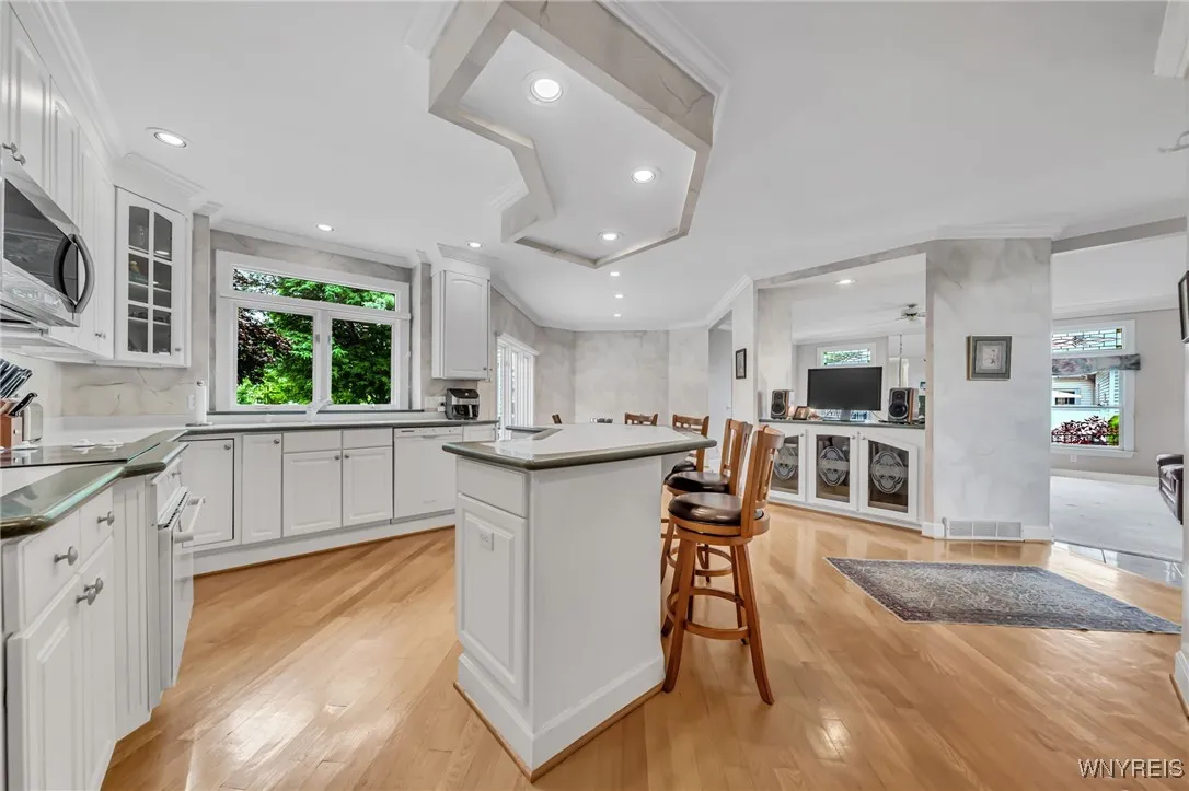 7149 Pendale Circle, Pendleton, New York 14120, Pendleton, New York 14120, 3 Bedrooms Bedrooms, 8 Rooms Rooms,2 BathroomsBathrooms,Residential,Closed,7149 Pendale Circle, Pendleton, New York 14120,0,B1624279