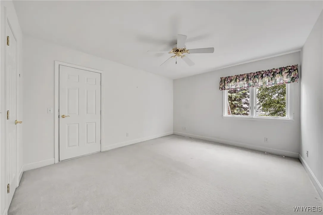 7149 Pendale Circle, Pendleton, New York 14120, Pendleton, New York 14120, 3 Bedrooms Bedrooms, 8 Rooms Rooms,2 BathroomsBathrooms,Residential,Closed,7149 Pendale Circle, Pendleton, New York 14120,0,B1624279