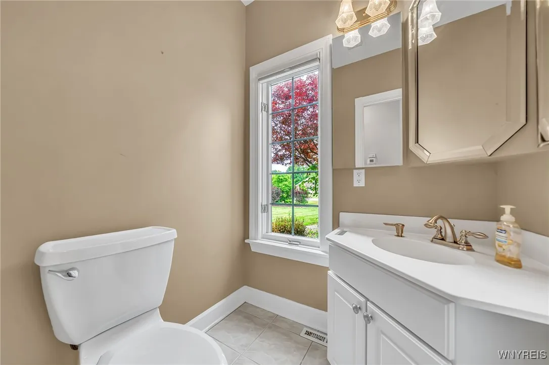 7149 Pendale Circle, Pendleton, New York 14120, Pendleton, New York 14120, 3 Bedrooms Bedrooms, 8 Rooms Rooms,2 BathroomsBathrooms,Residential,Closed,7149 Pendale Circle, Pendleton, New York 14120,0,B1624279