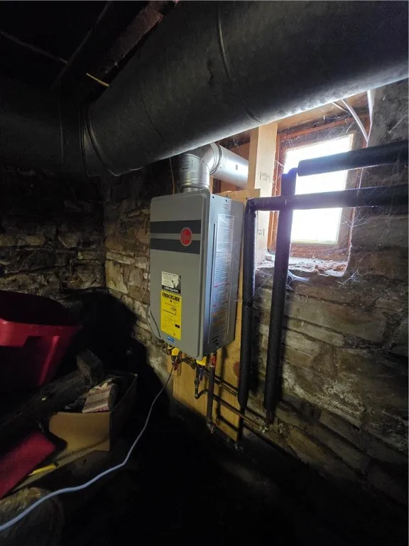 340 West State Street, Albion, New York 14411, Albion, New York 14411, 5 Bedrooms Bedrooms, ,3 BathroomsBathrooms,Residential,Closed,340 West State Street, Albion, New York 14411,0,R1625403