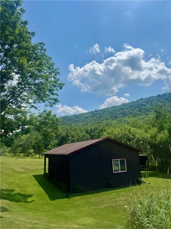 Barn with Run-In Shed