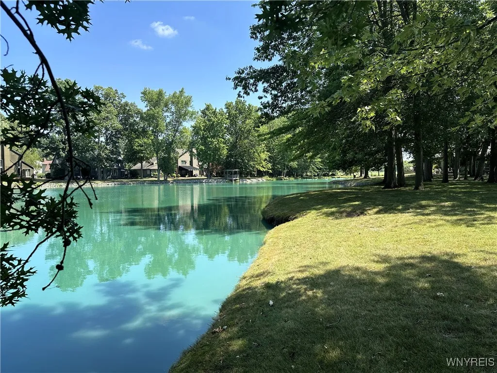 354 Old Meadow Drive, Amherst, New York 14051, Amherst, New York 14051, 2 Bedrooms Bedrooms, 6 Rooms Rooms,1 BathroomBathrooms,Residential,For Sale,354 Old Meadow Drive, Amherst, New York 14051,B1626012