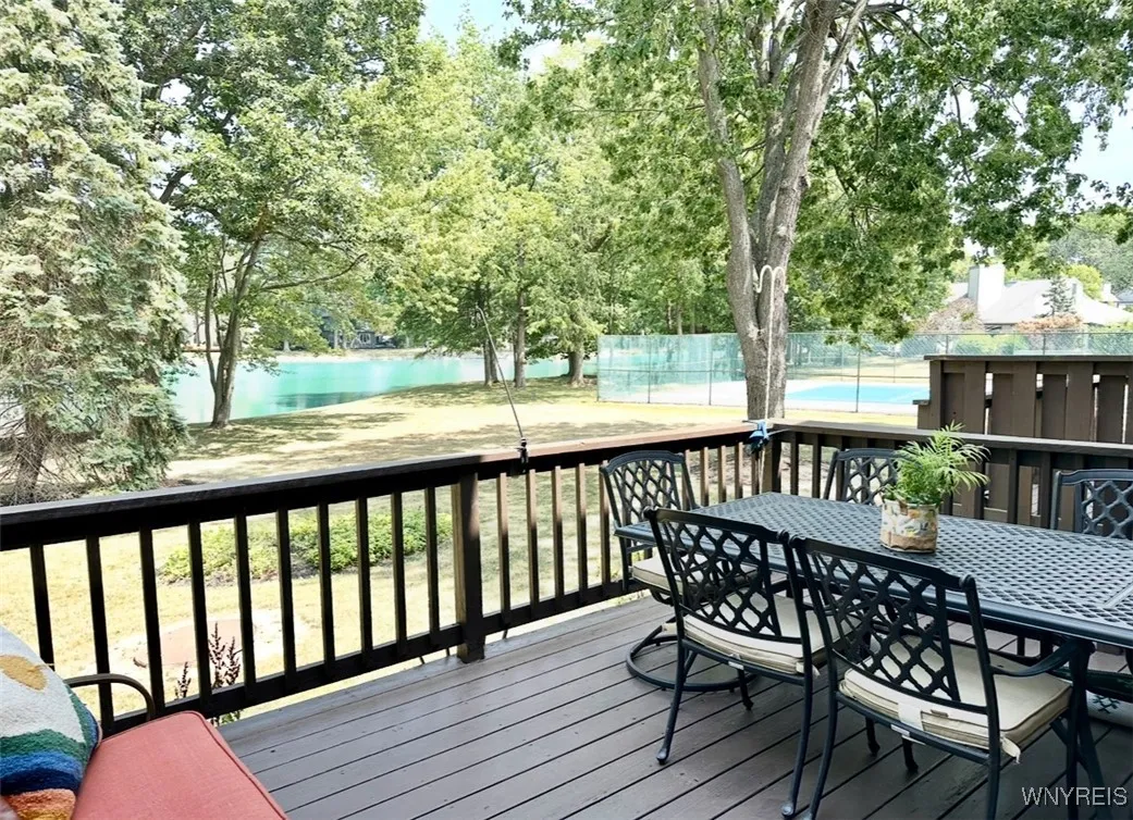 354 Old Meadow Drive, Amherst, New York 14051, Amherst, New York 14051, 2 Bedrooms Bedrooms, 6 Rooms Rooms,1 BathroomBathrooms,Residential,For Sale,354 Old Meadow Drive, Amherst, New York 14051,B1626012