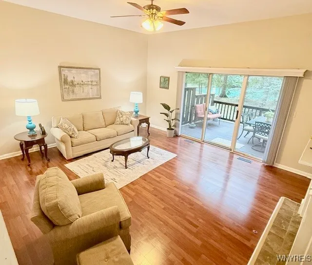 354 Old Meadow Drive, Amherst, New York 14051, Amherst, New York 14051, 2 Bedrooms Bedrooms, 6 Rooms Rooms,1 BathroomBathrooms,Residential,For Sale,354 Old Meadow Drive, Amherst, New York 14051,B1626012