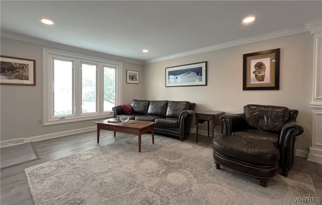 5 The Courtyards, Amherst, New York 14221, Amherst, New York 14221, 2 Bedrooms Bedrooms, 6 Rooms Rooms,1 BathroomBathrooms,Residential,For Sale,5 The Courtyards, Amherst, New York 14221,B1623133