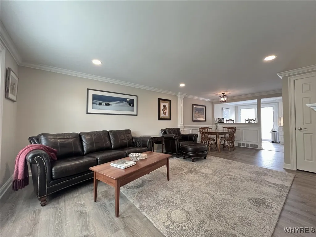 5 The Courtyards, Amherst, New York 14221, Amherst, New York 14221, 2 Bedrooms Bedrooms, 6 Rooms Rooms,1 BathroomBathrooms,Residential,For Sale,5 The Courtyards, Amherst, New York 14221,B1623133