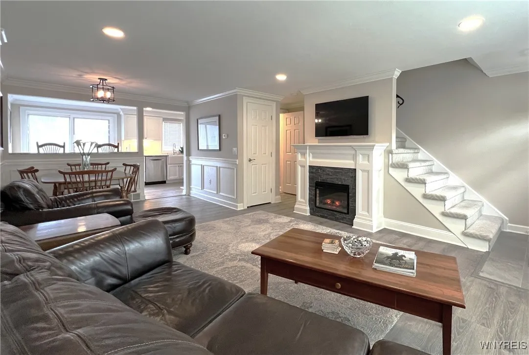 5 The Courtyards, Amherst, New York 14221, Amherst, New York 14221, 2 Bedrooms Bedrooms, 6 Rooms Rooms,1 BathroomBathrooms,Residential,For Sale,5 The Courtyards, Amherst, New York 14221,B1623133