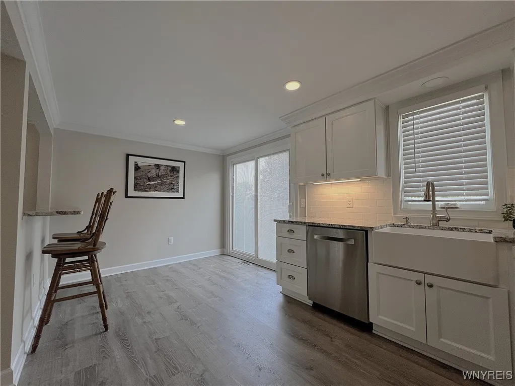 5 The Courtyards, Amherst, New York 14221, Amherst, New York 14221, 2 Bedrooms Bedrooms, 6 Rooms Rooms,1 BathroomBathrooms,Residential,For Sale,5 The Courtyards, Amherst, New York 14221,B1623133