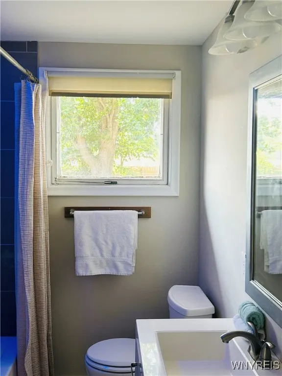 966 Delaware Road, Tonawanda, New York 14223, Tonawanda, New York 14223, 3 Bedrooms Bedrooms, 6 Rooms Rooms,1 BathroomBathrooms,Residential,For Sale,966 Delaware Road, Tonawanda, New York 14223,B1625971