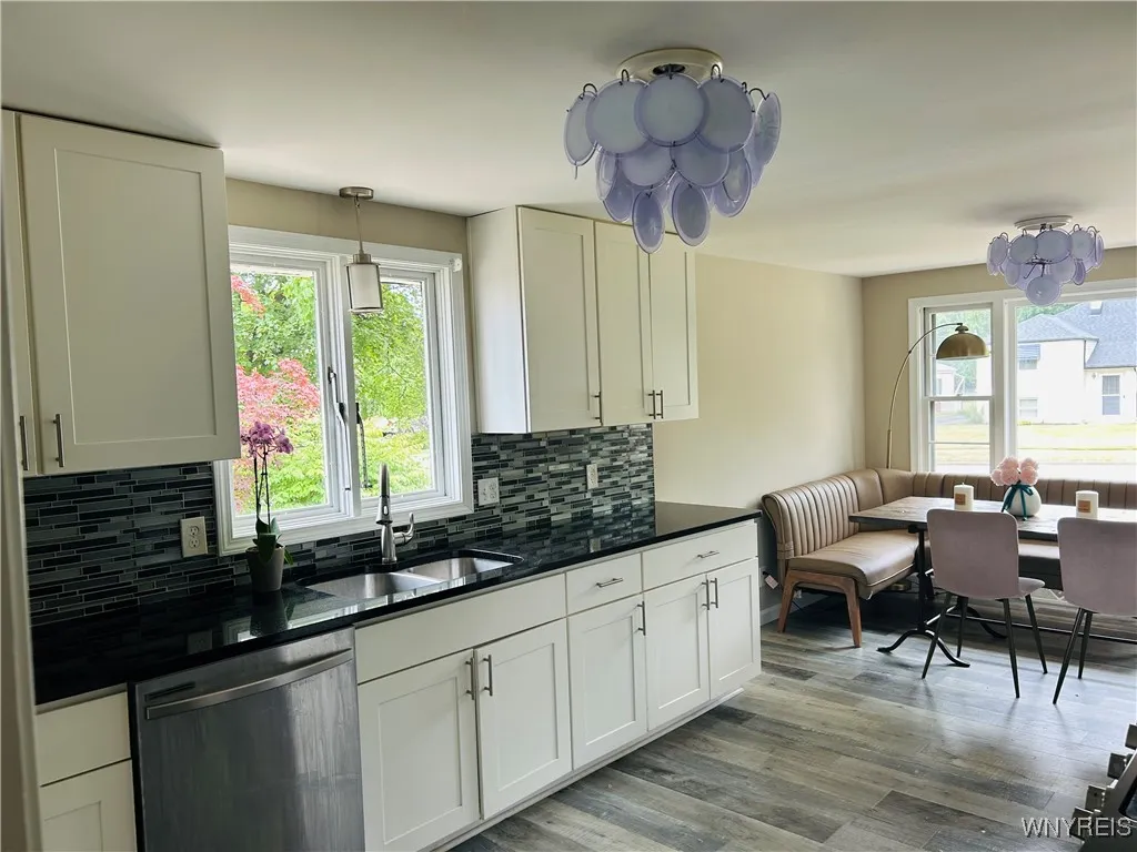 966 Delaware Road, Tonawanda, New York 14223, Tonawanda, New York 14223, 3 Bedrooms Bedrooms, 6 Rooms Rooms,1 BathroomBathrooms,Residential,For Sale,966 Delaware Road, Tonawanda, New York 14223,B1625971