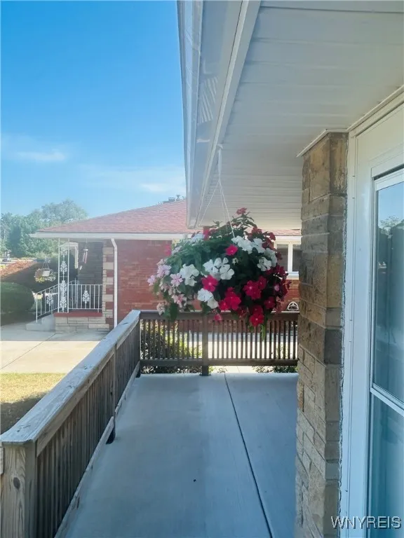 966 Delaware Road, Tonawanda, New York 14223, Tonawanda, New York 14223, 3 Bedrooms Bedrooms, 6 Rooms Rooms,1 BathroomBathrooms,Residential,For Sale,966 Delaware Road, Tonawanda, New York 14223,B1625971