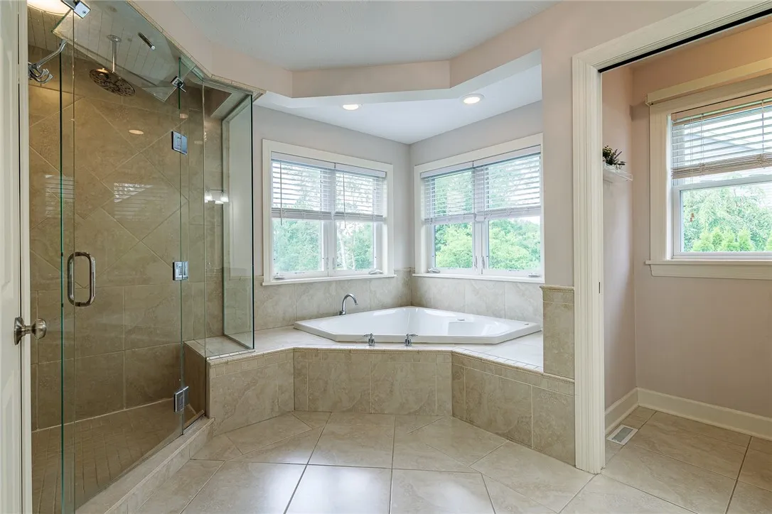 1080 Sagebrook Way, Webster, New York 14580, Webster, New York 14580, 4 Bedrooms Bedrooms, 11 Rooms Rooms,3 BathroomsBathrooms,Residential,For Sale,1080 Sagebrook Way, Webster, New York 14580,0,R1626147