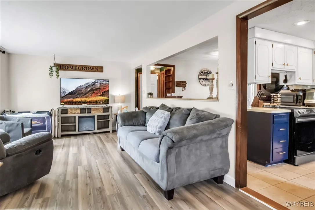 94 Saint Boniface Road, Cheektowaga, New York 1422, Cheektowaga, New York 14225, 3 Bedrooms Bedrooms, 5 Rooms Rooms,1 BathroomBathrooms,Residential,Closed,94 Saint Boniface Road, Cheektowaga, New York 1422,0,B1626014