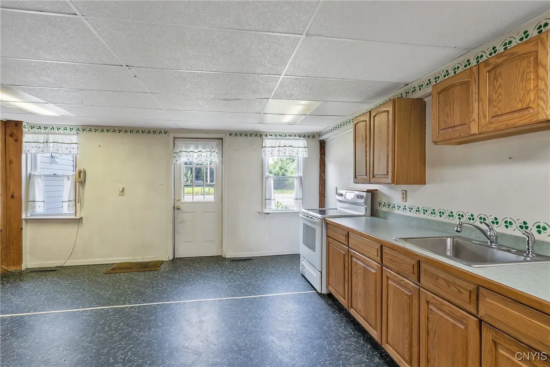 624 State Route 69, Amboy, New York 13493, Amboy, New York 13493, 4 Bedrooms Bedrooms, 8 Rooms Rooms,1 BathroomBathrooms,Residential,For Sale,624 State Route 69, Amboy, New York 13493,0,S1625845